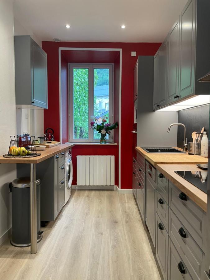Bel Appartement T3 Au 1Er Etage Avec Cour Interieure Au Rdc - Villa Marie Bagnères-de-Luchon Buitenkant foto