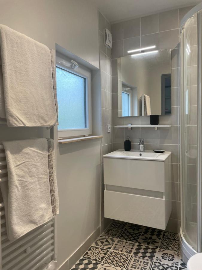 Bel Appartement T3 Au 1Er Etage Avec Cour Interieure Au Rdc - Villa Marie Bagnères-de-Luchon Buitenkant foto