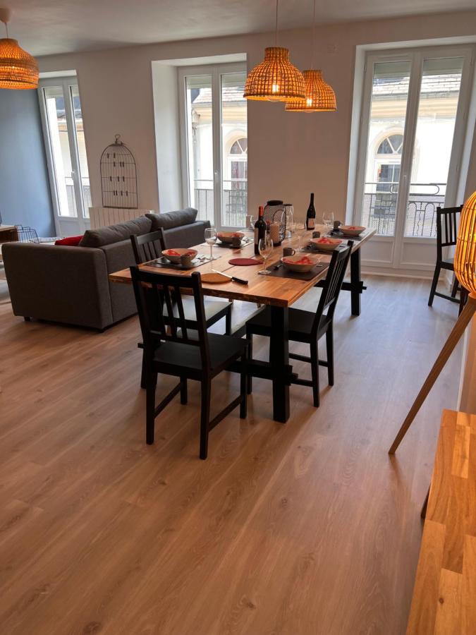 Bel Appartement T3 Au 1Er Etage Avec Cour Interieure Au Rdc - Villa Marie Bagnères-de-Luchon Buitenkant foto