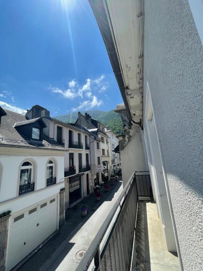 Bel Appartement T3 Au 1Er Etage Avec Cour Interieure Au Rdc - Villa Marie Bagnères-de-Luchon Buitenkant foto