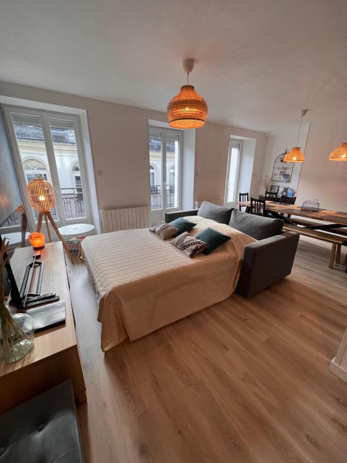 Bel Appartement T3 Au 1Er Etage Avec Cour Interieure Au Rdc - Villa Marie Bagnères-de-Luchon Buitenkant foto